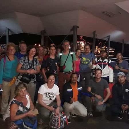 בניוואנגי Dannu'S Homestay & Ijen, Bromo, Meru Betiri Sukomade Tours מראה חיצוני תמונה