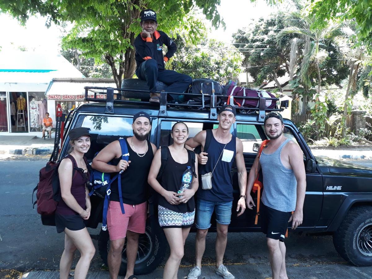 בניוואנגי Dannu'S Homestay & Ijen, Bromo, Meru Betiri Sukomade Tours מראה חיצוני תמונה