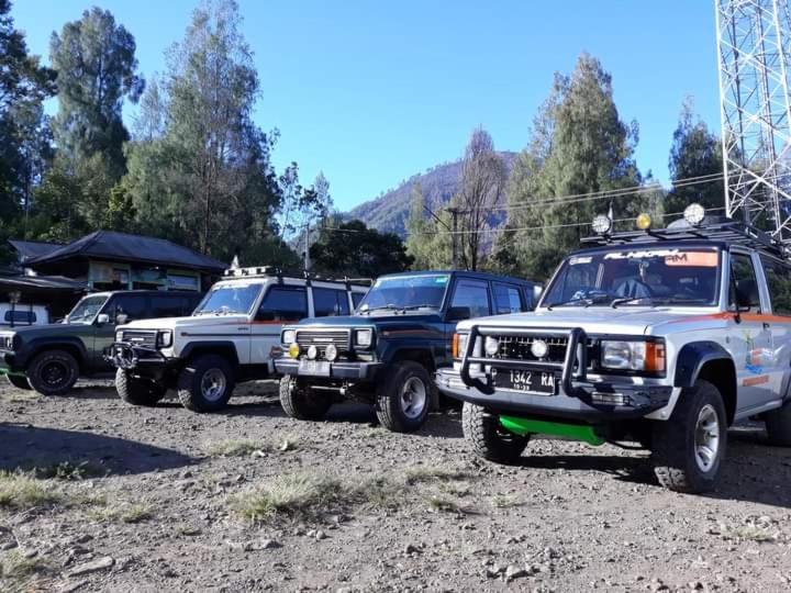 בניוואנגי Dannu'S Homestay & Ijen, Bromo, Meru Betiri Sukomade Tours מראה חיצוני תמונה