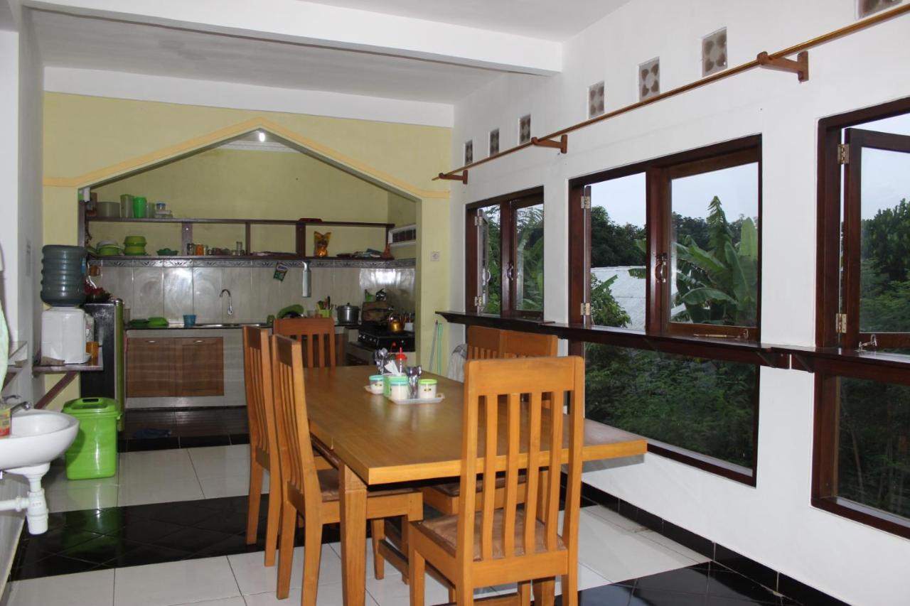 בניוואנגי Dannu'S Homestay & Ijen, Bromo, Meru Betiri Sukomade Tours מראה חיצוני תמונה